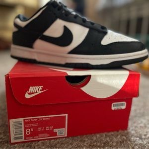 Black and White Nike Dunks